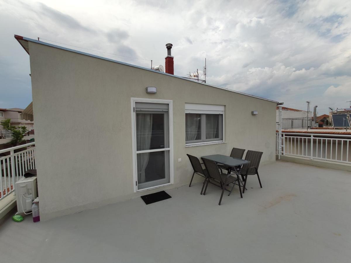 Roof Top Лименас Екстериор снимка